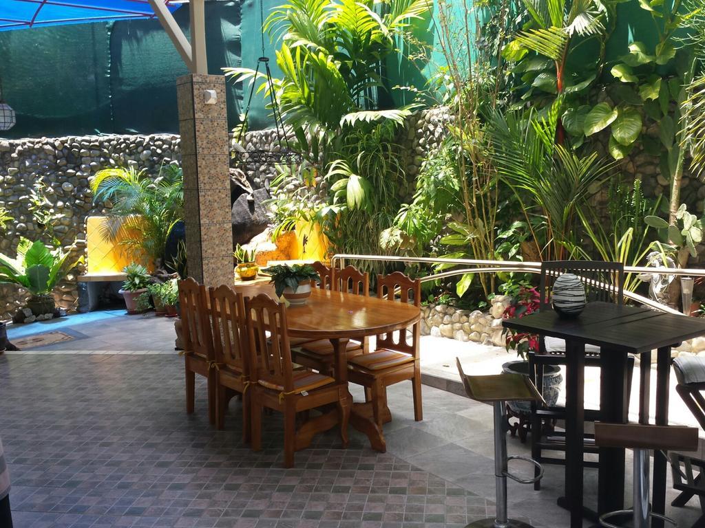 Coyaba Tropical Elegant Adult Bed & Breakfast Manuel Antonio